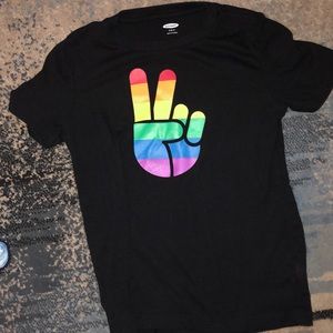 Rainbow Peace Sign Shirt!